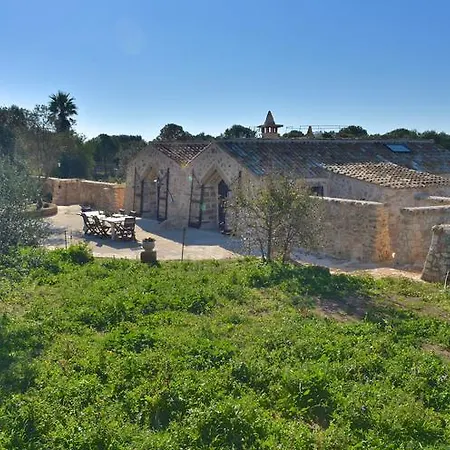 Villa La Pajara Del Capitano Sant Isidoro (Apulia)