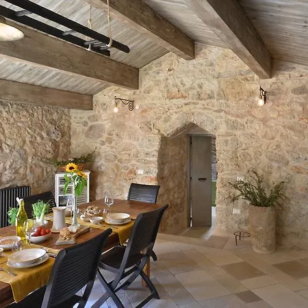 La Pajara Del Capitano * Sant Isidoro (Apulia)